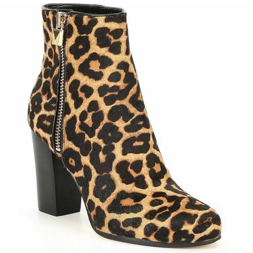 Michael Michael Kors size 8 leopard